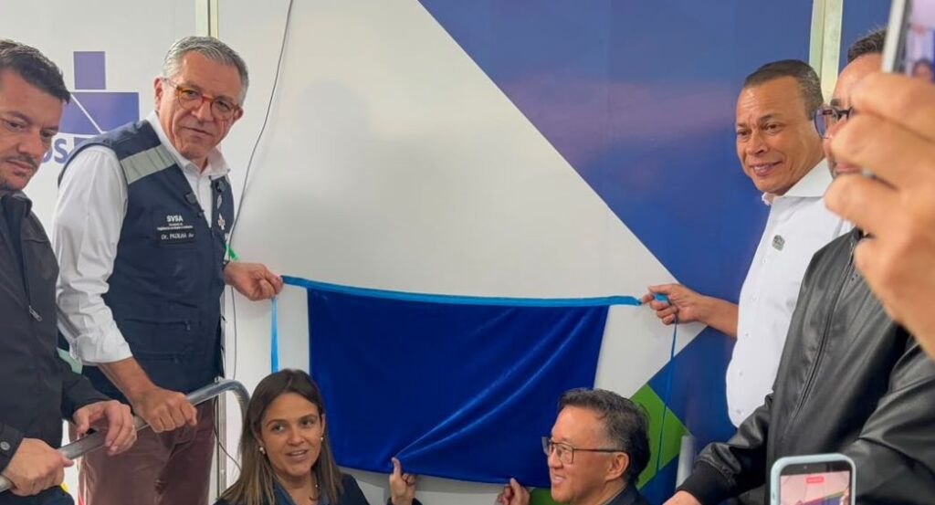 Visita do Padilha: Unidade de Saúde para caminhoneiro e avanço habitacional