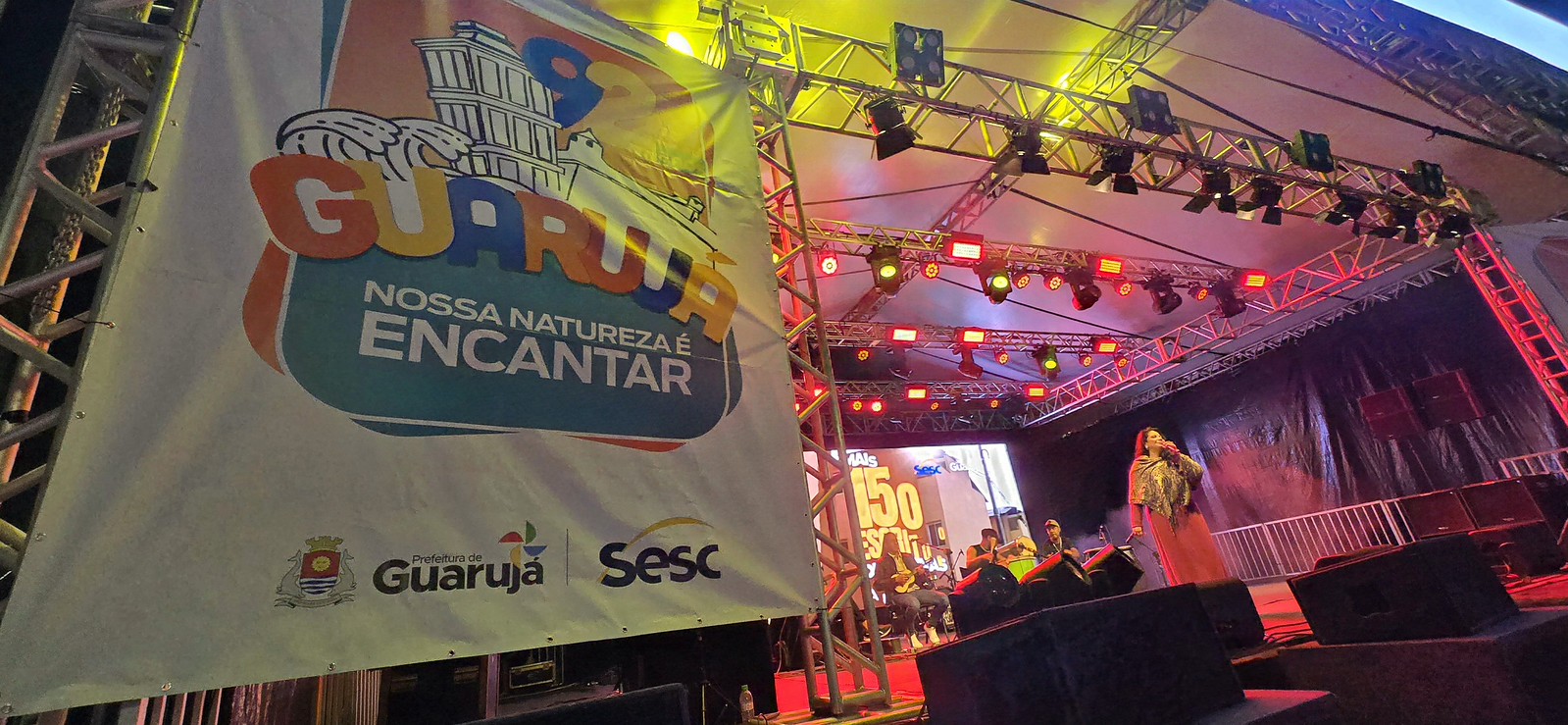 Cidade celebra 92 anos com shows na Praça 14 Bis