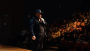 Apresentação do espetáculo DJAVANEANDO no Teatro Municipal Zanzalá em Cubatão