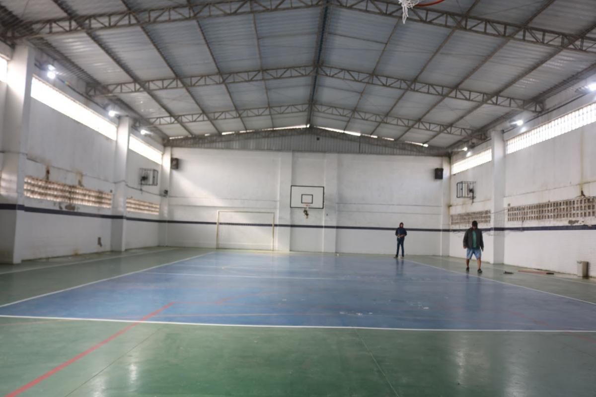 Obras de revitalização na UME Florestan Fernandes, no Embaré, em Santos