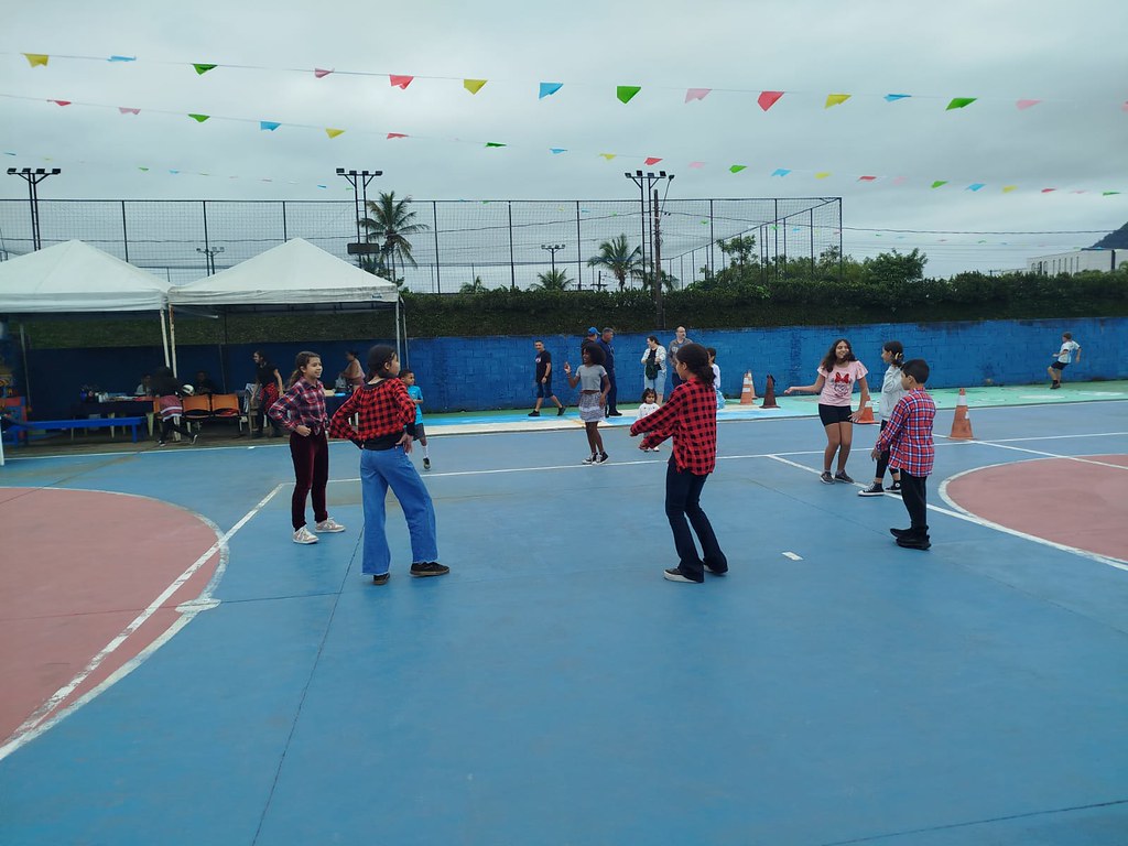 Alunos GCM Guarujá celebram Festa Junina com atividades esportivas